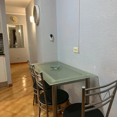 Tenerife Front & Sea View Apartment Los Cristianos (Tenerife)